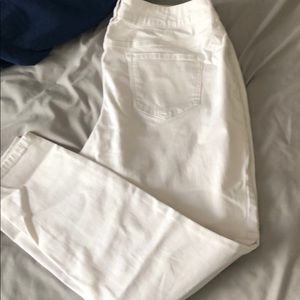 White stretch jeans